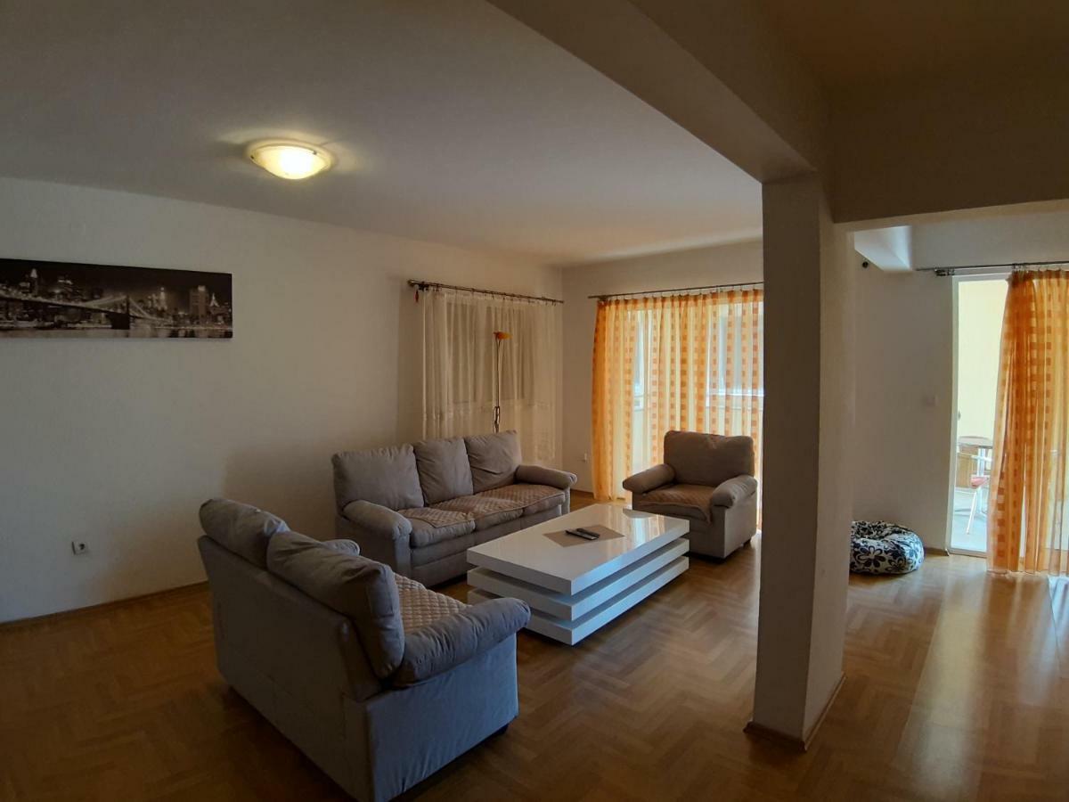 Apartmani Jovan 부드바 외부 사진